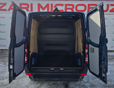 Mercedes Sprinter photo 10