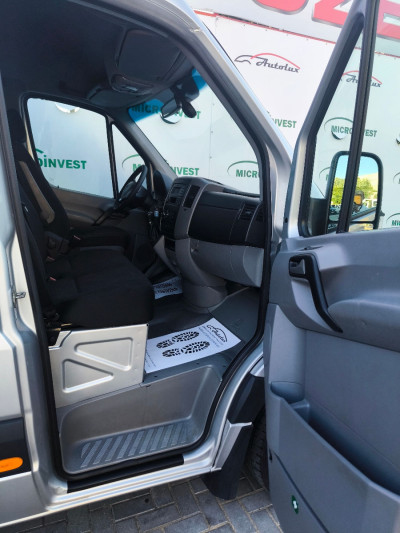 Mercedes Sprinter photo 6