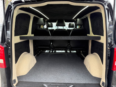 Mercedes Vito photo 8