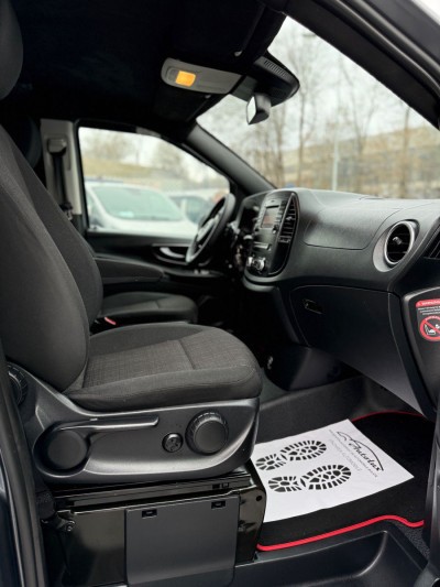 Mercedes Vito photo 6