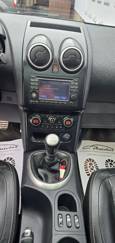 Nissan Qashqai photo 8