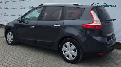 Renault Grand Scenic photo 3