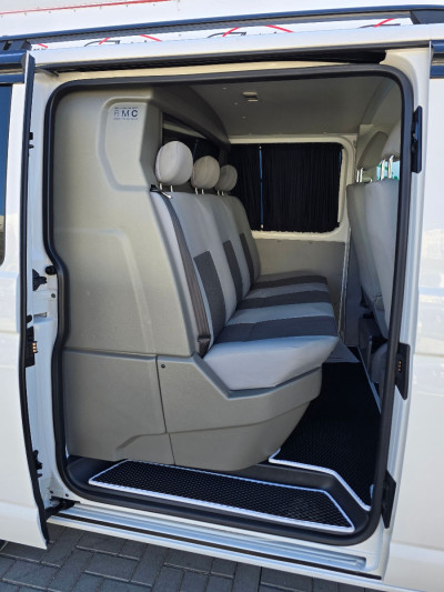 Volkswagen Transporter photo 10