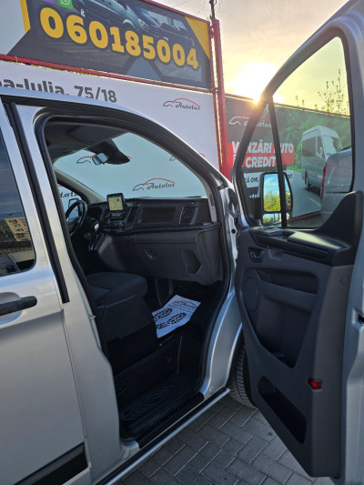 Ford Transit custum TVA photo 10