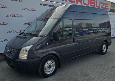 Ford Transit photo 2