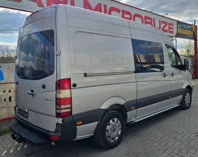 Mercedes Sprinter photo 4