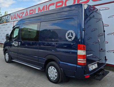 Mercedes Sprinter photo 3
