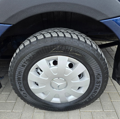 Mercedes Sprinter photo 4