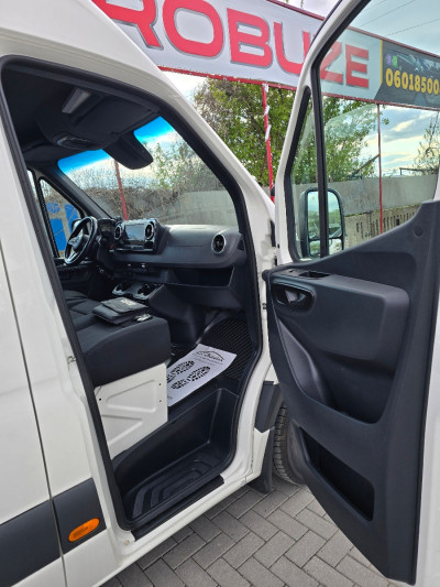 Mercedes Sprintercu TVA photo 11
