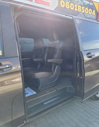 Mercedes V Class 250 photo 8