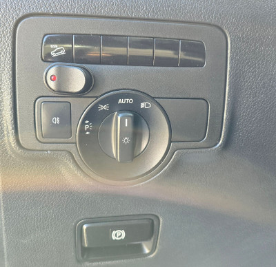 Mercedes Vito photo 7