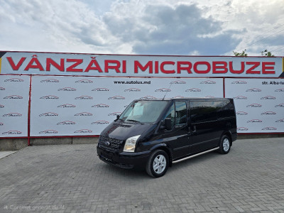 Ford Transit photo