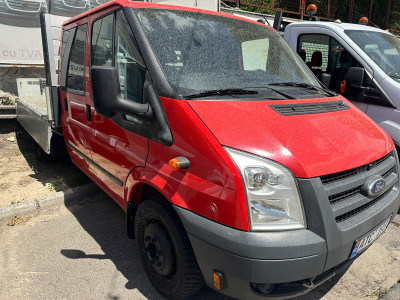 Ford Transit photo 3