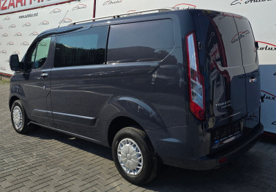 Ford Transit Custum photo 3