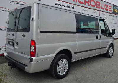 Ford Transit photo 4