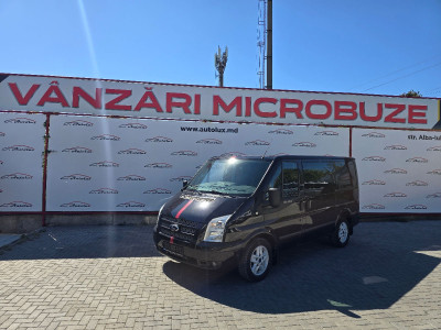 Ford Transit photo