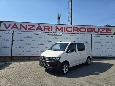 Volkswagen Transporter photo