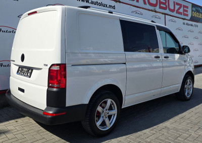 Volkswagen Transporter photo 3